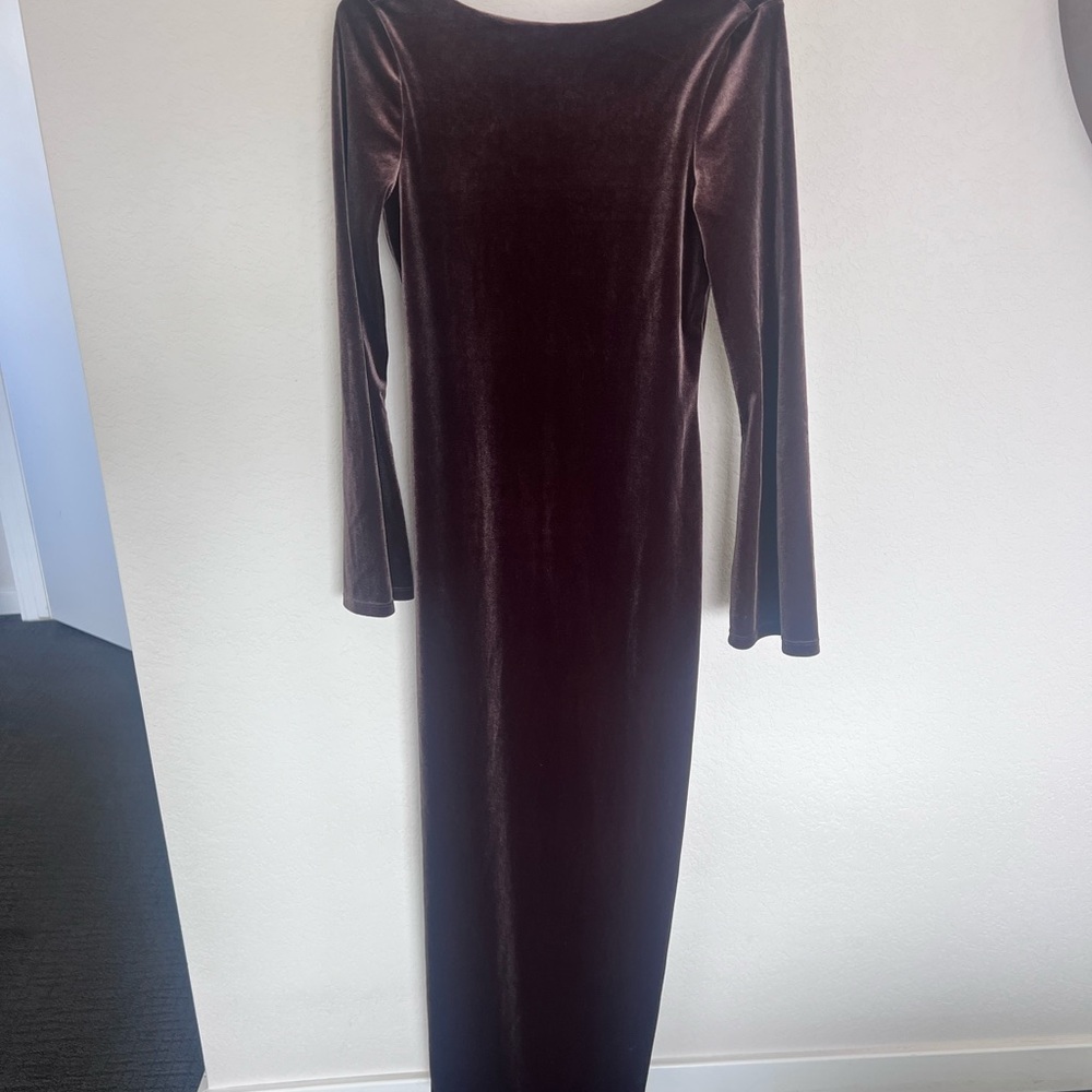 Elegant Velvet Long Sleeve Dress-new with tags